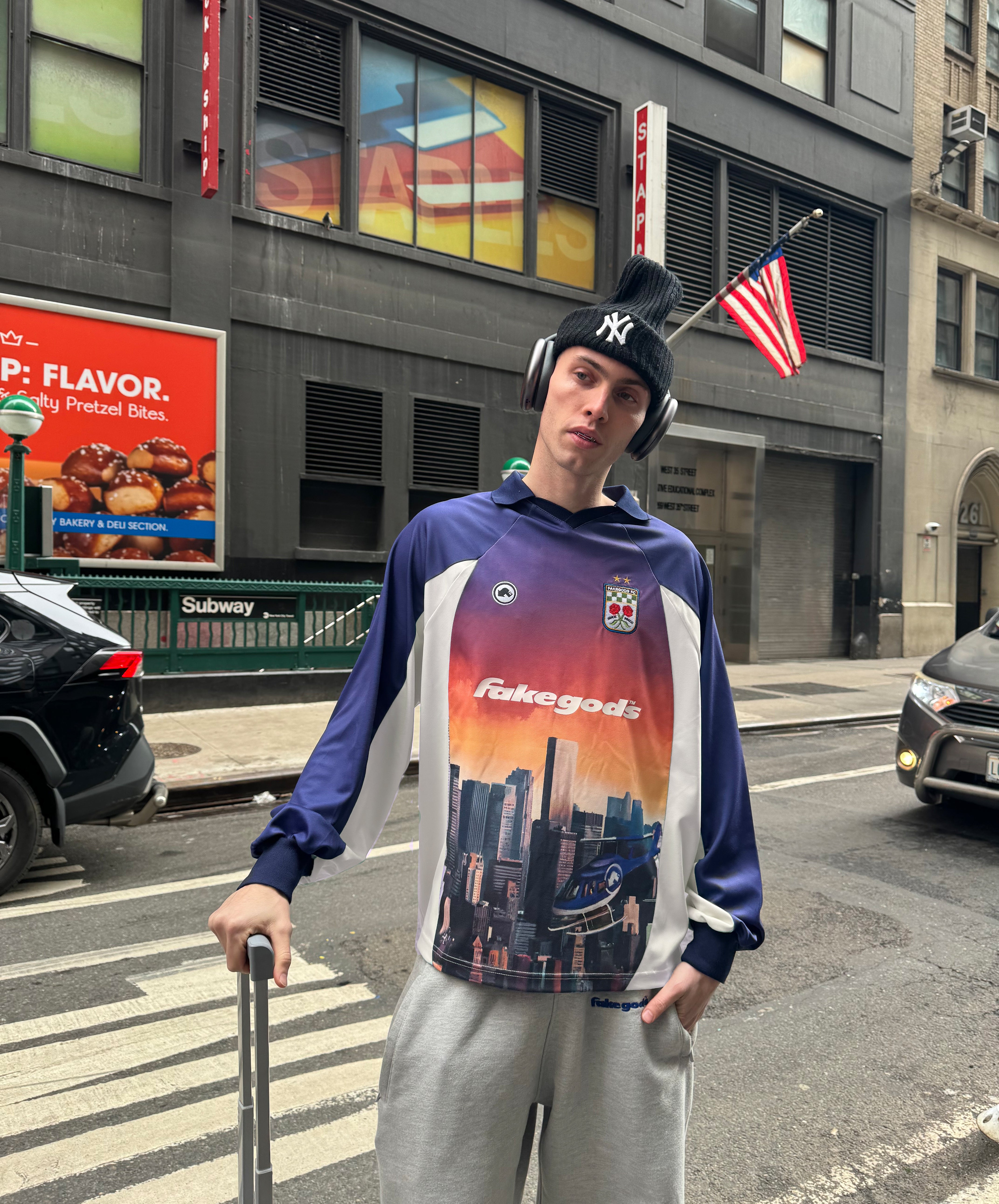 FG CITY LONGSLEEVE 3 FG CITY LONGSLEEVE