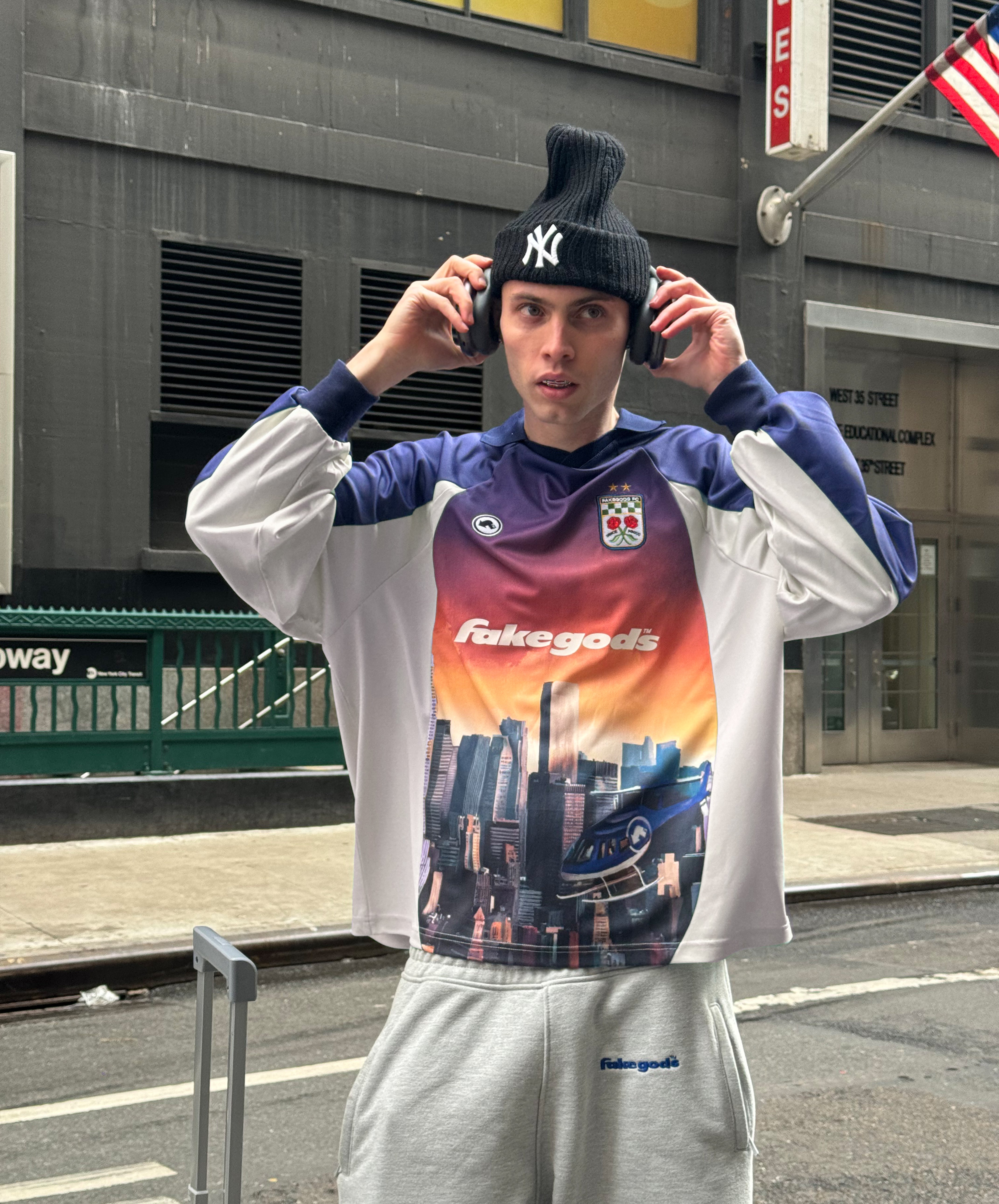 FG CITY LONGSLEEVE 5 FG CITY LONGSLEEVE