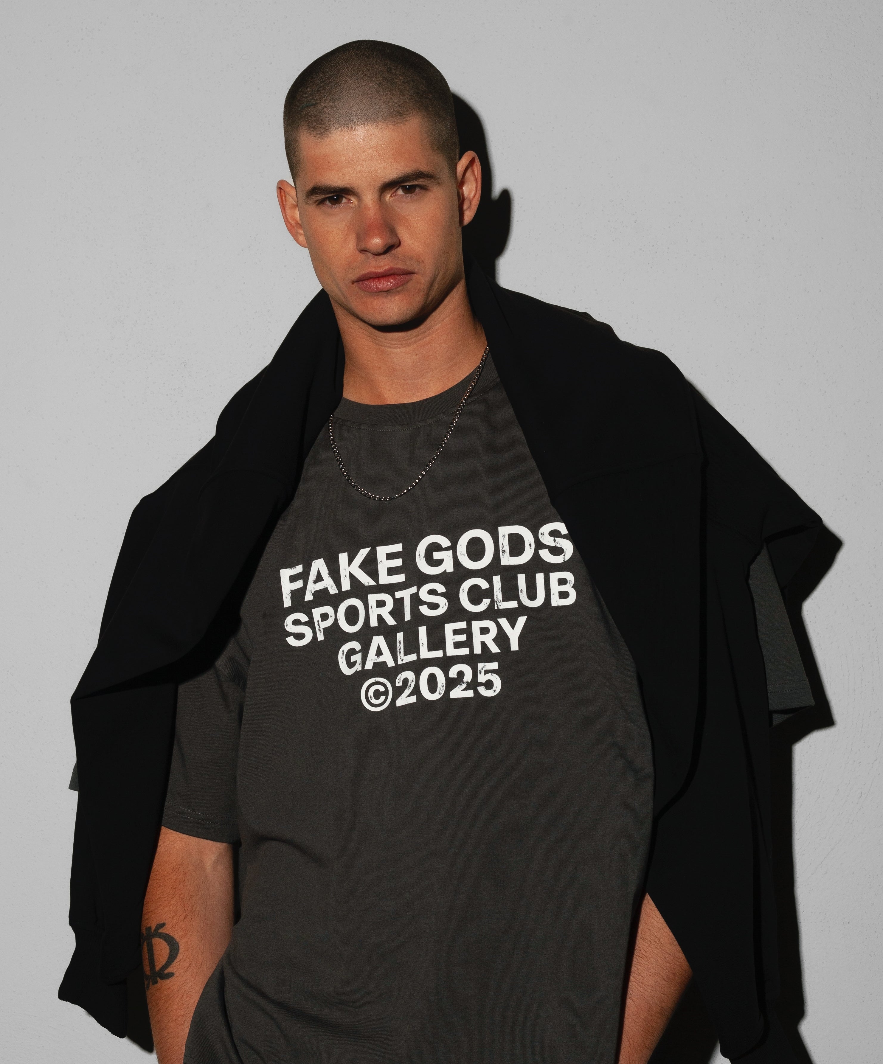 SPORTS GALLERY TEE DARK GREY 5 SPORTS GALLERY TEE DARK GREY